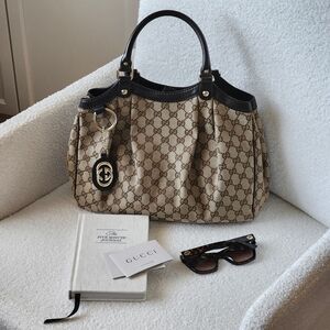 Authentic Vintage Gucci Sukey GG Beige Monogram Canvas & Brown Leather Tote/Hobo